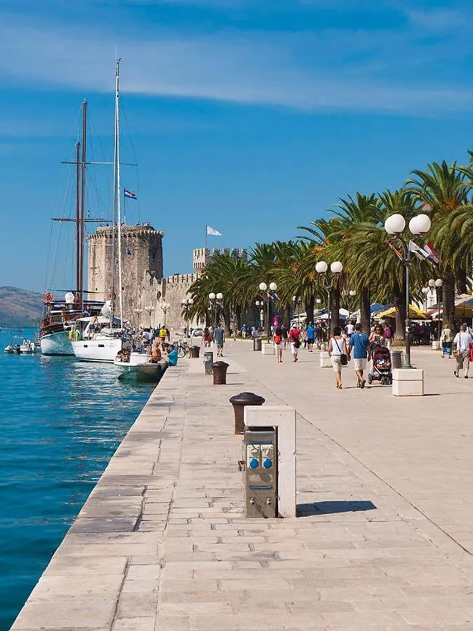 Villa Merica Trogir 0*,  Kroatien